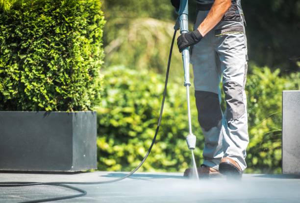 Best Pool Deck Cleaning  in Cloquet, MN